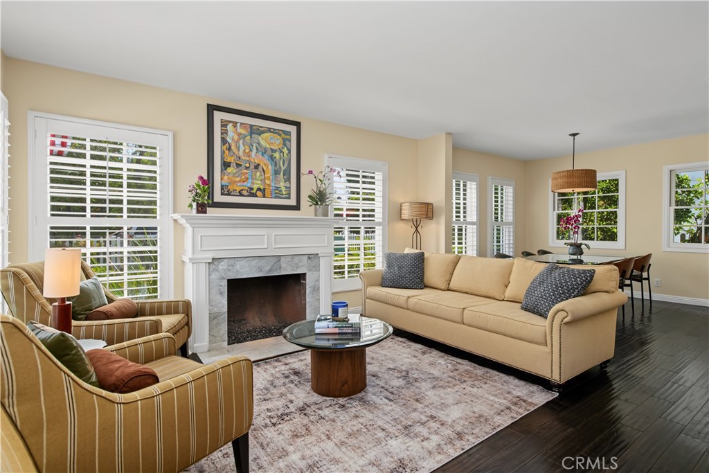 4323 Laurelgrove Avenue Property Photo 10