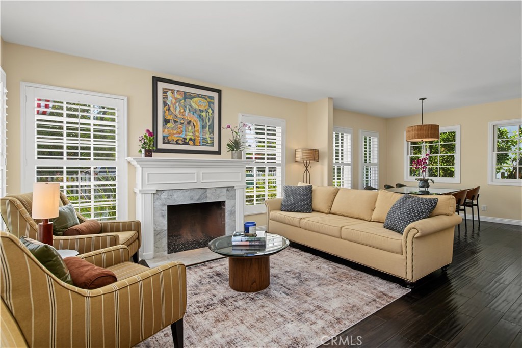 4323 Laurelgrove Avenue Property Photo 10
