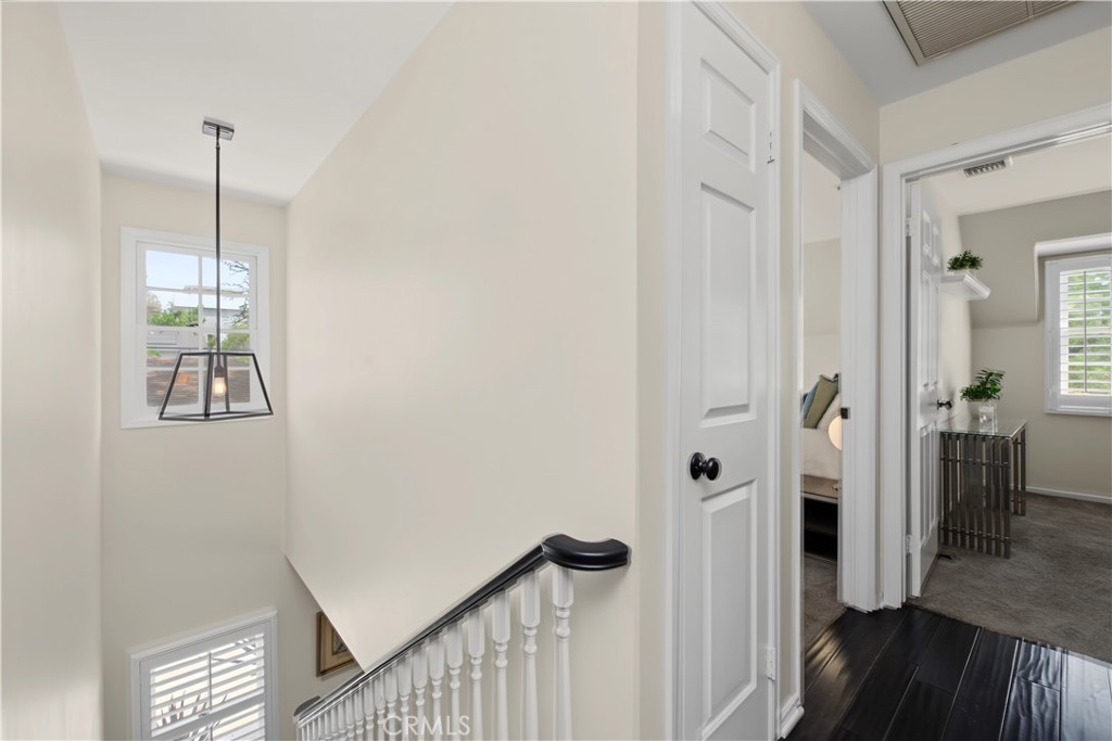 4323 Laurelgrove Avenue Property Photo 26