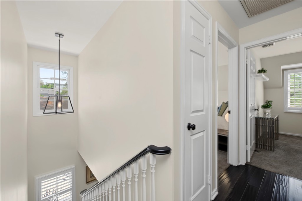 4323 Laurelgrove Avenue Property Photo 26