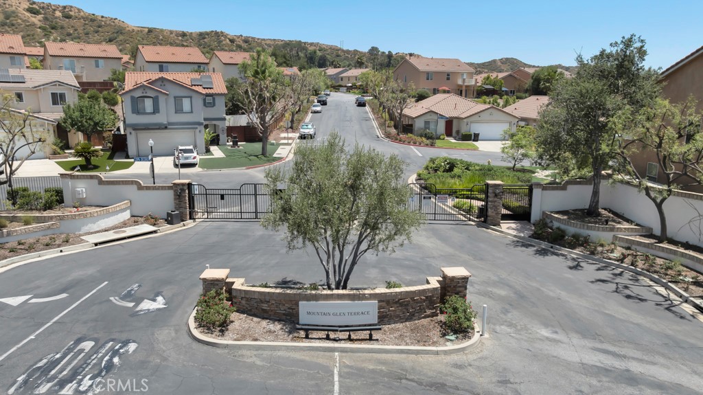 13254 La Tierra Way Property Photo 3