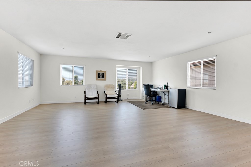 13254 La Tierra Way Property Photo 39
