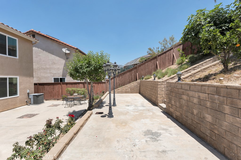 13254 La Tierra Way Property Photo 49