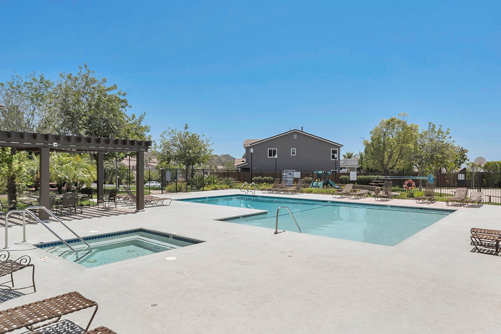 13254 La Tierra Way Property Photo 55