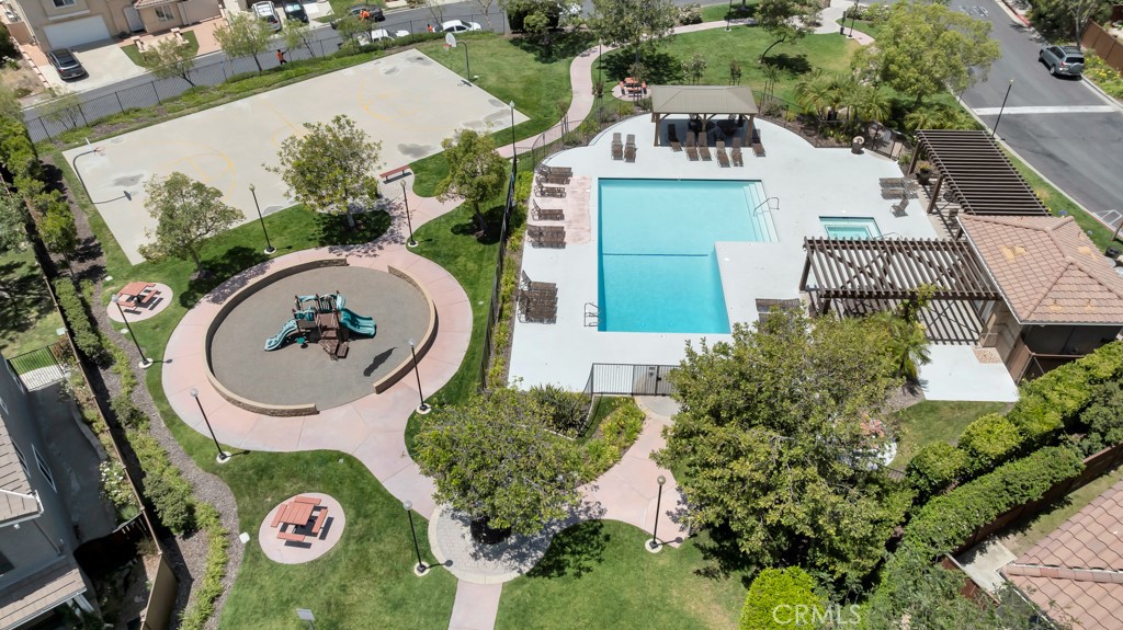 13254 La Tierra Way Property Photo 59