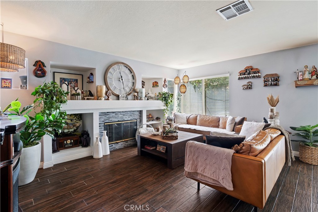 1516 W Avenue H4 Property Photo 9