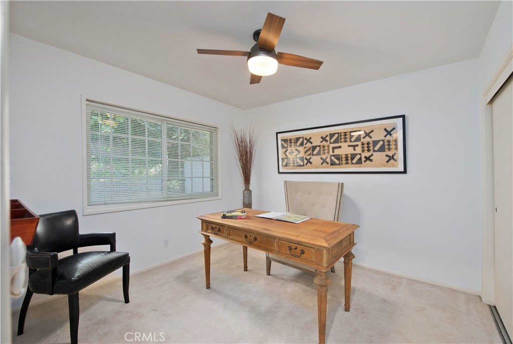 18056 Lake Encino Property Photo 26