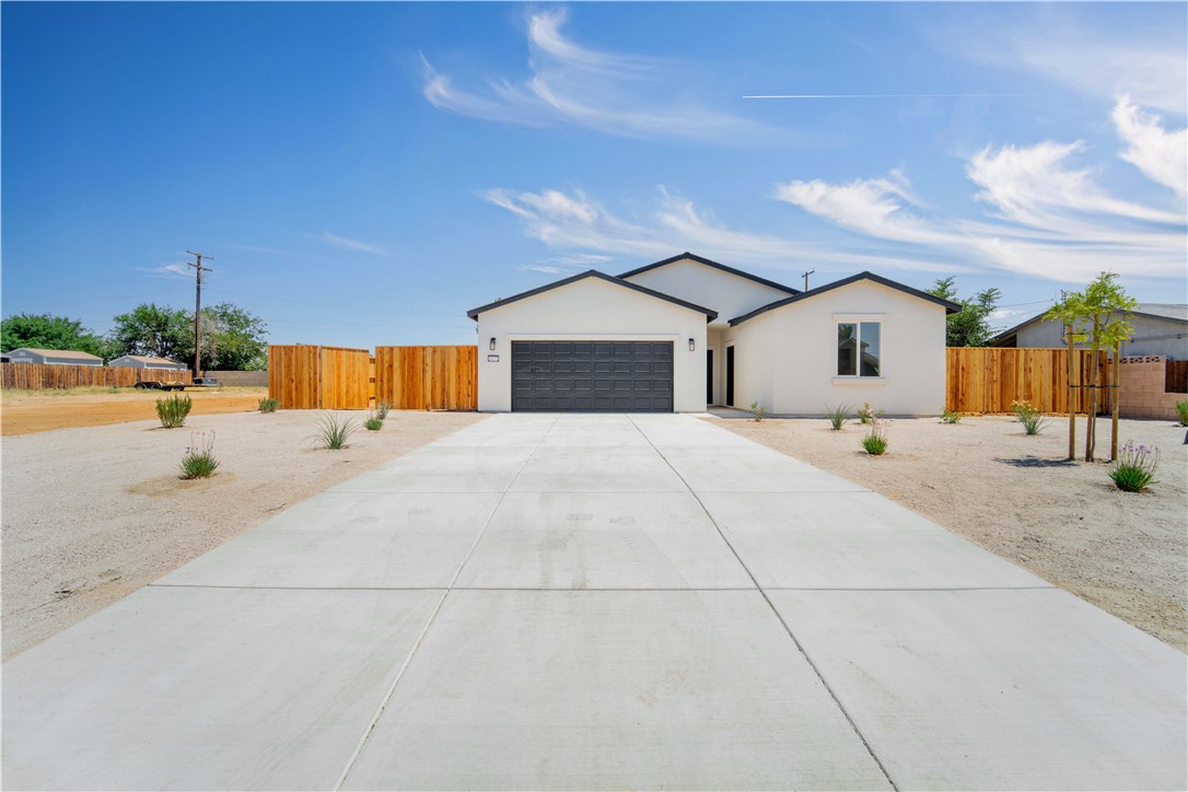 8837 Holly Property Photo 34
