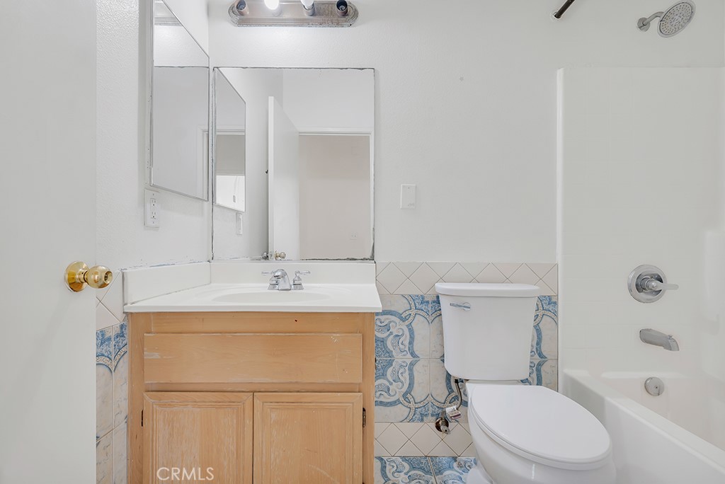 3753 Saddleback Drive Property Photo 19