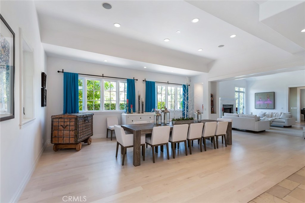 5600 Round Meadow Road Property Photo 6