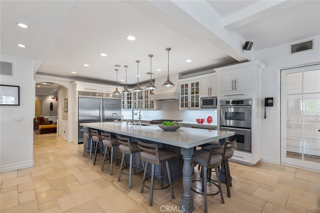 5600 Round Meadow Road Property Photo 10