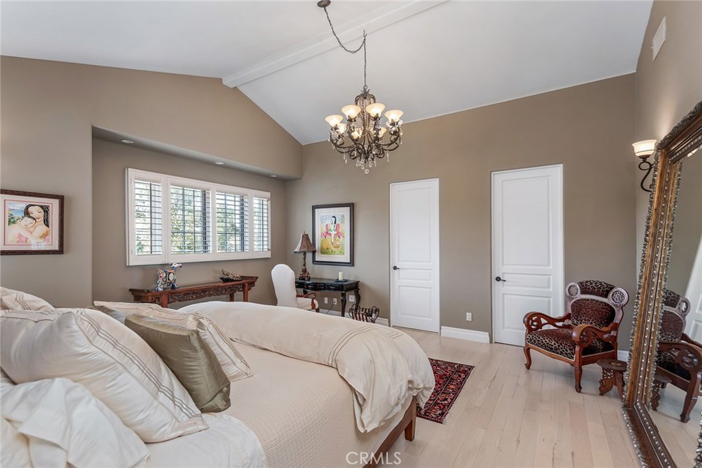 5600 Round Meadow Road Property Photo 19