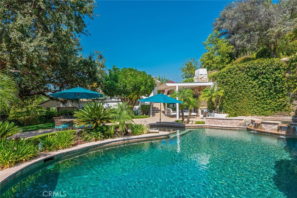 5600 Round Meadow Road Property Photo 31
