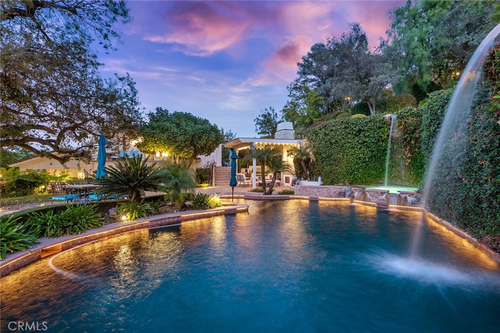 5600 Round Meadow Road Property Photo 34