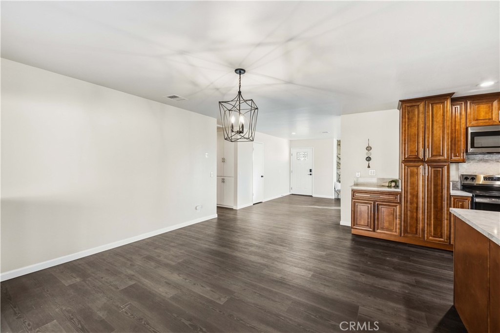 35920 42nd E Property Photo 16