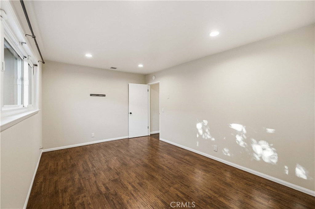 35920 42nd E Property Photo 27