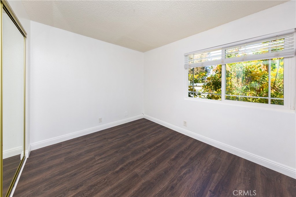 10636 Woodley Avenue 34 Property Photo 9