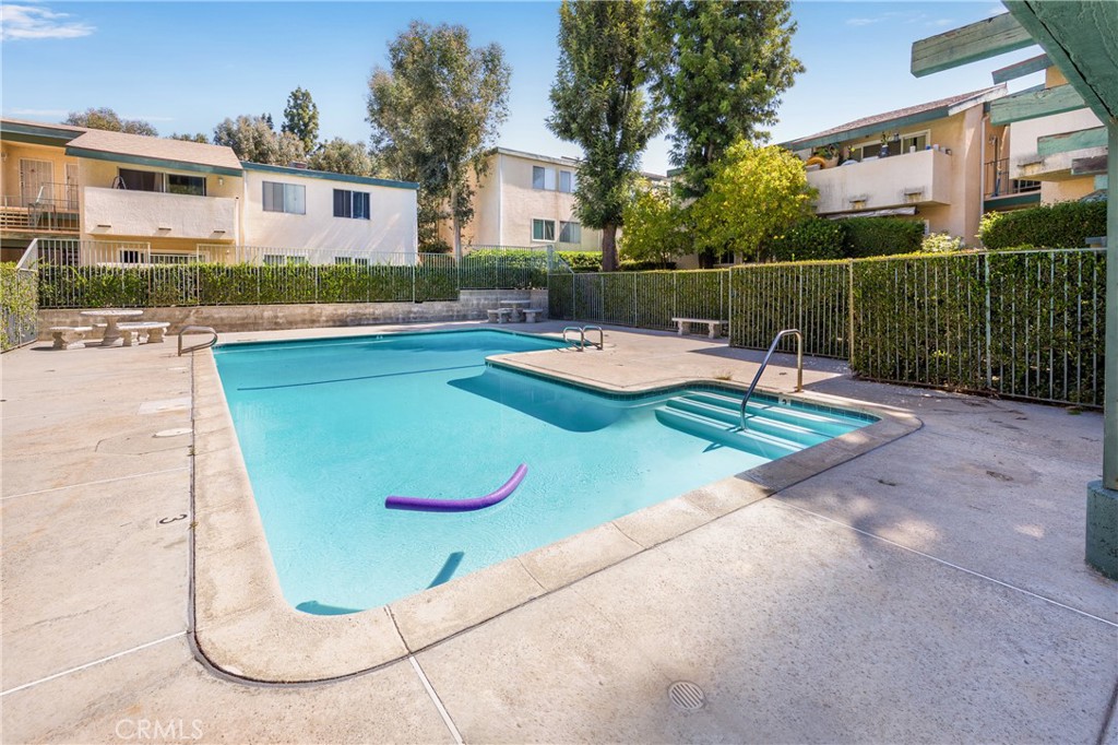 10636 Woodley Avenue 34 Property Photo 12