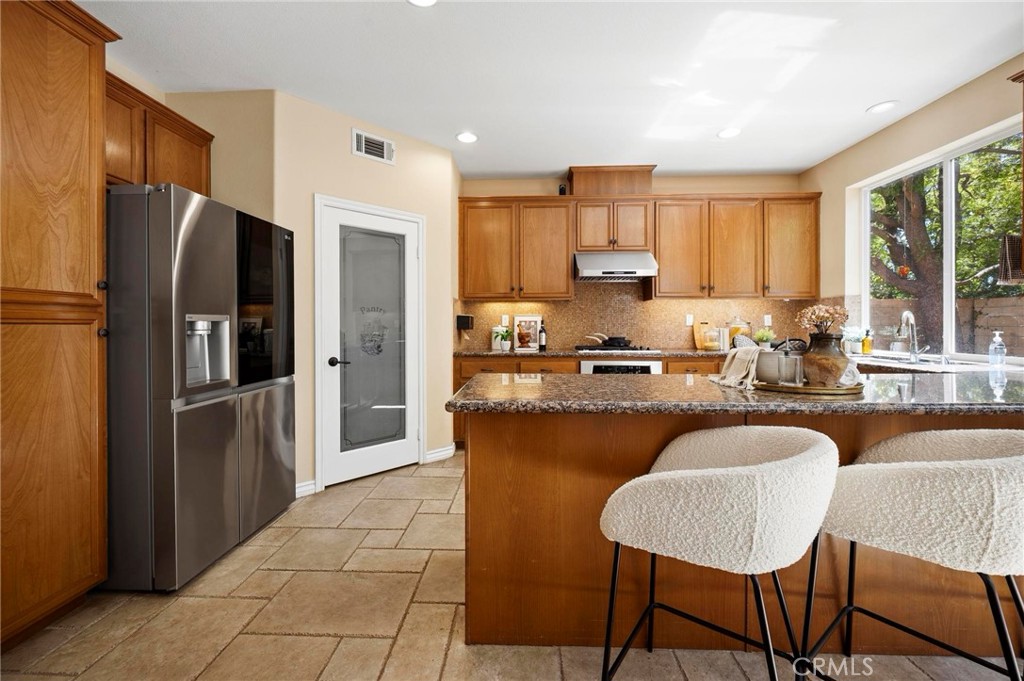 8501 Browns Creek Ln Property Photo 10