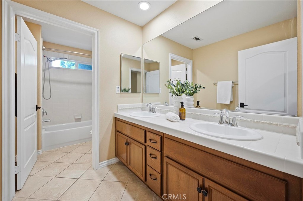 8501 Browns Creek Ln Property Photo 41