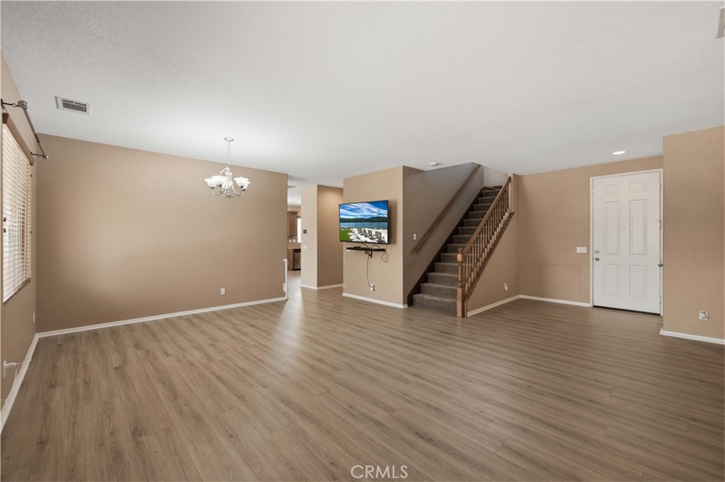 3307 Gemstone Property Photo 5