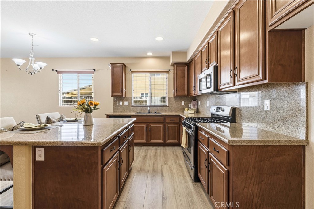 3307 Gemstone Property Photo 19