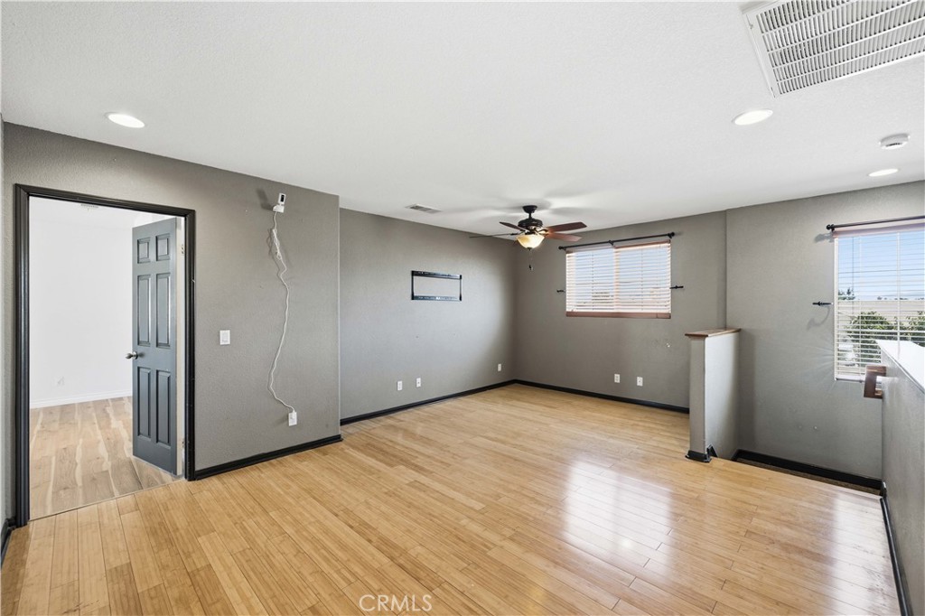3307 Gemstone Property Photo 22