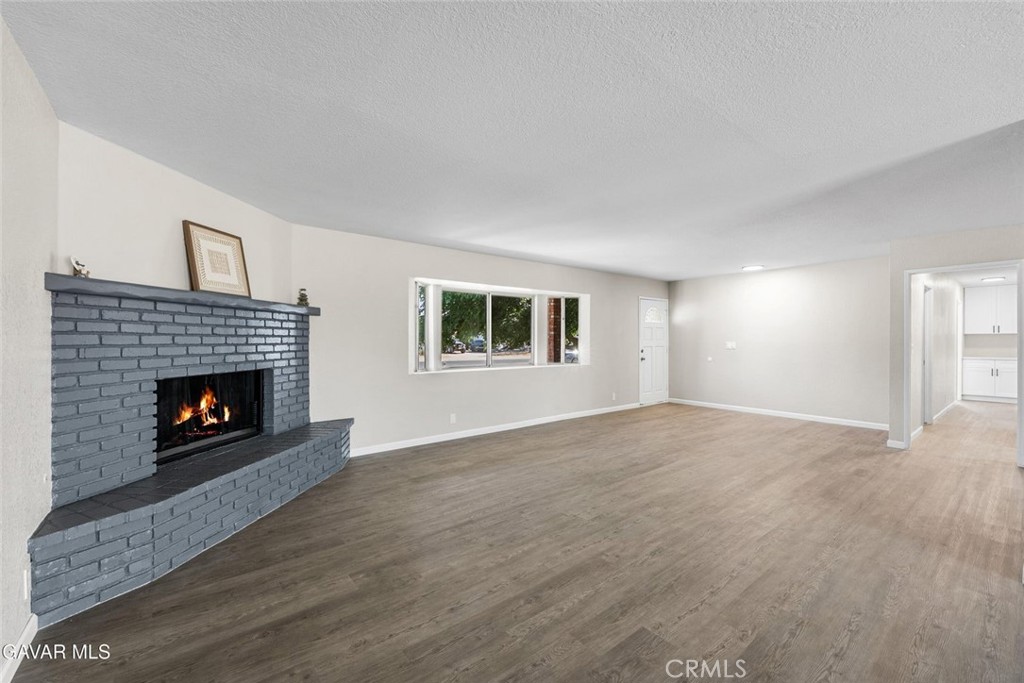 10157 E Avenue R8 Property Photo 2