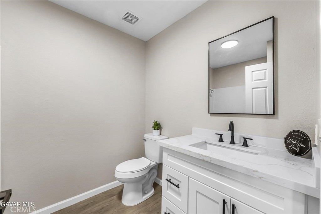 10157 E Avenue R8 Property Photo 37