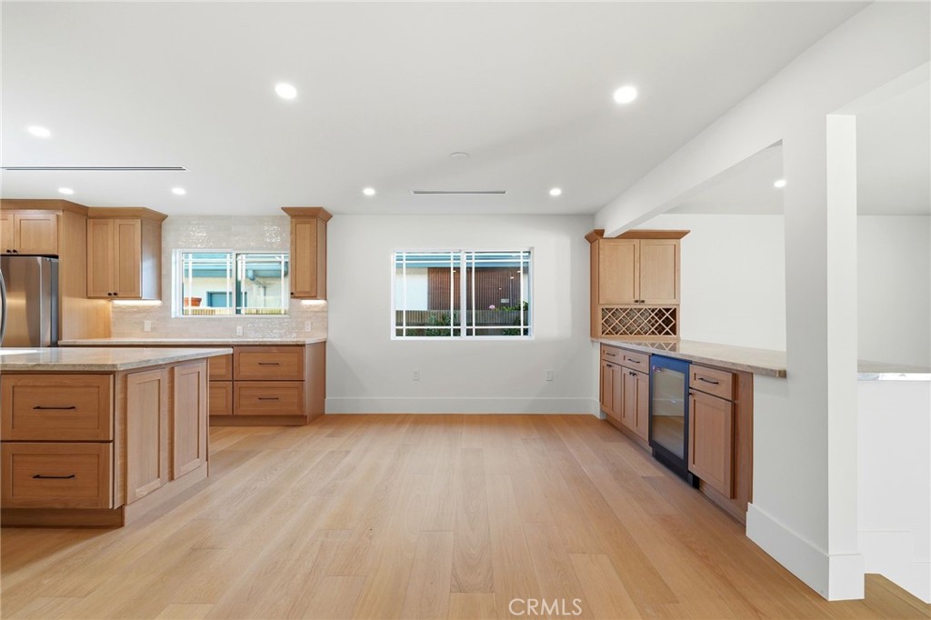 18912 Halsted Street Property Photo 5