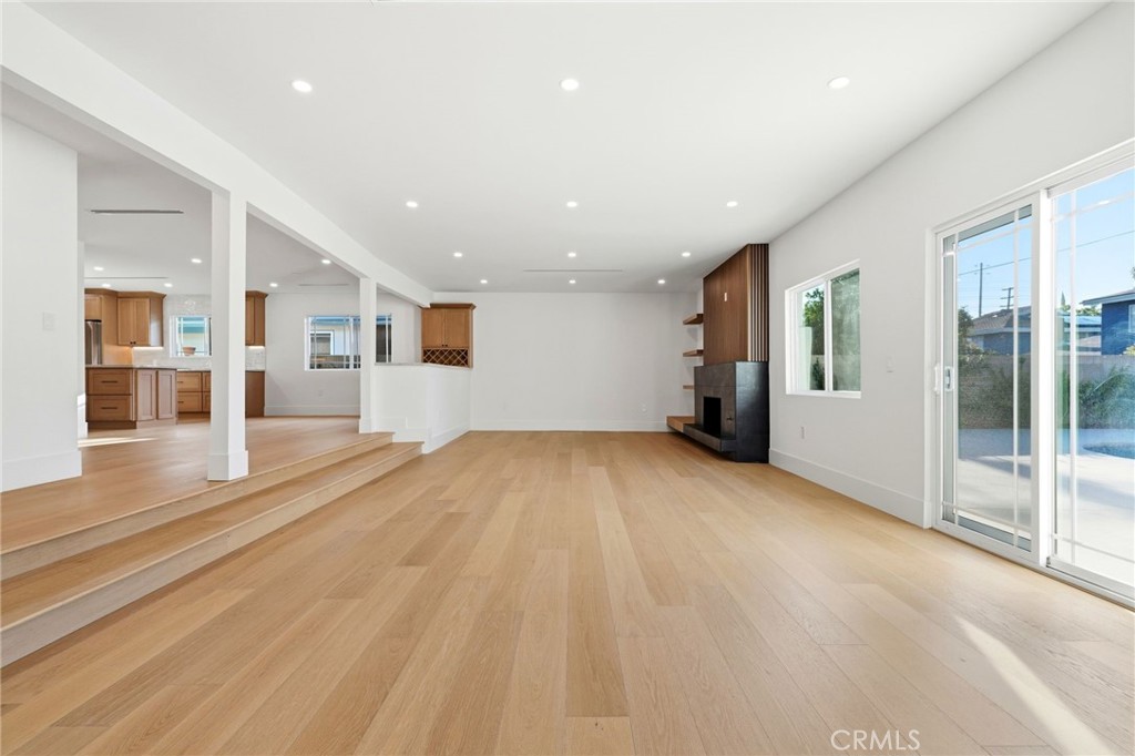 18912 Halsted Street Property Photo 15