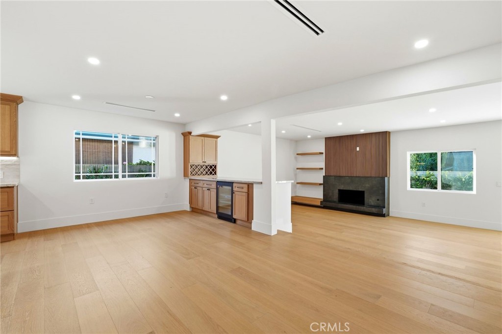 18912 Halsted Street Property Photo 19