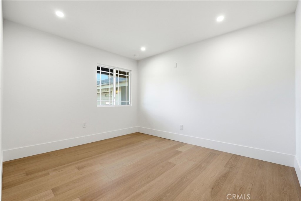 18912 Halsted Street Property Photo 26