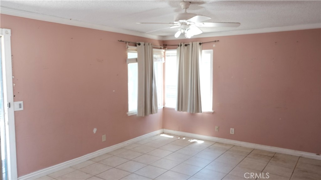 37431 Larkin Avenue Property Photo 5