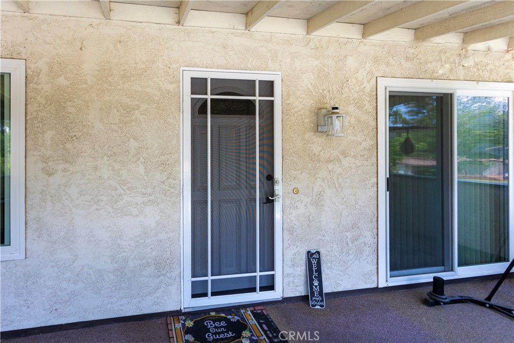 26344 Oak Plain E Property Photo 4
