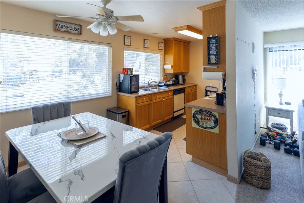 26344 Oak Plain E Property Photo 10