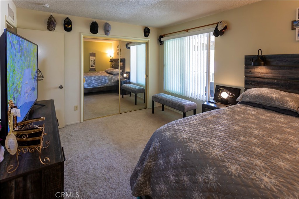 26344 Oak Plain E Property Photo 15