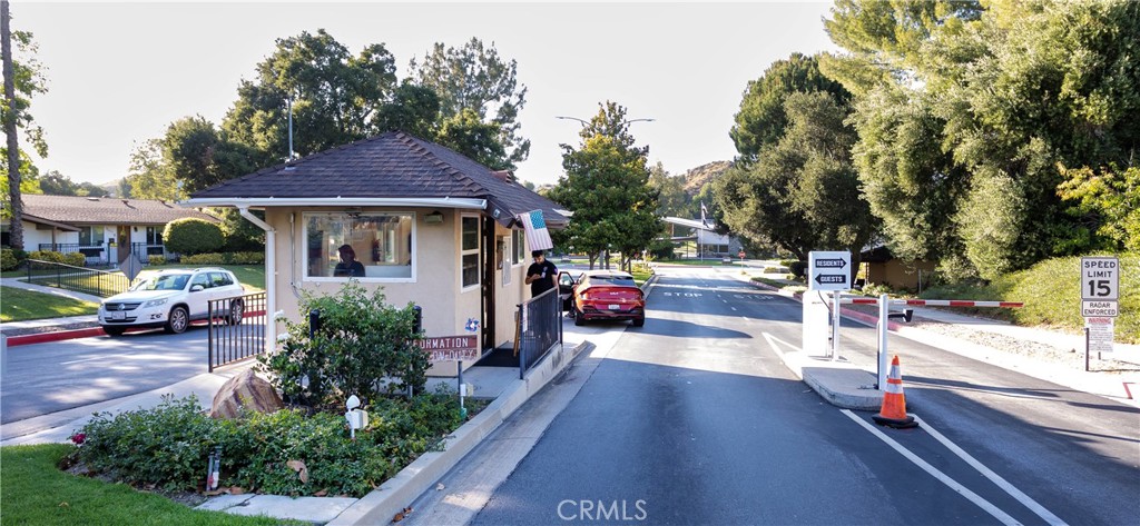 26344 Oak Plain E Property Photo 46
