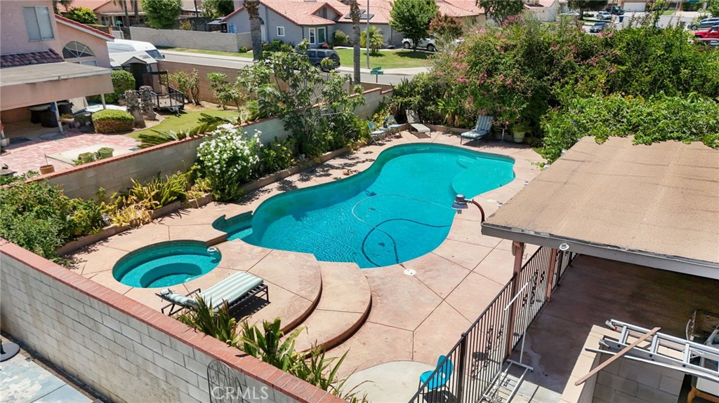 6225 Galanos Court Property Photo 10