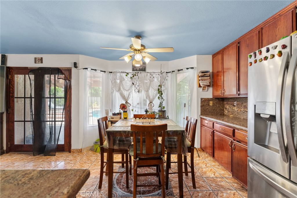 6225 Galanos Court Property Photo 14