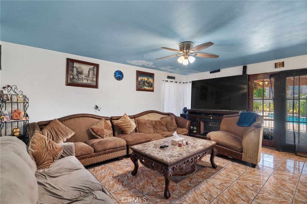 6225 Galanos Court Property Photo 16