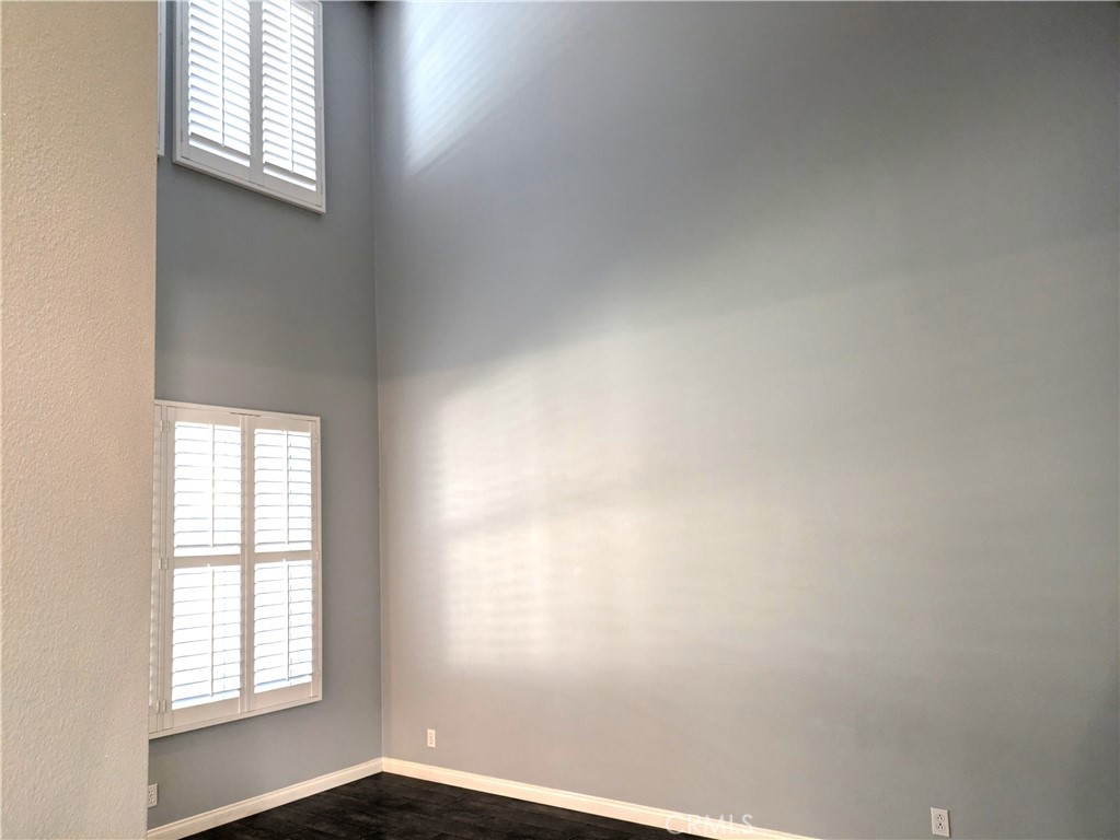 550 Lorabel Way C Property Photo 6