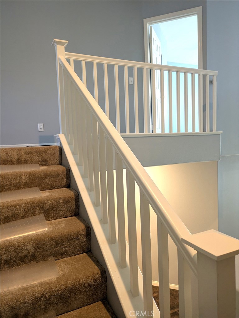 550 Lorabel Way C Property Photo 23