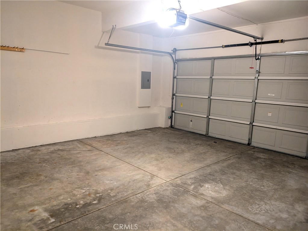 550 Lorabel Way C Property Photo 42