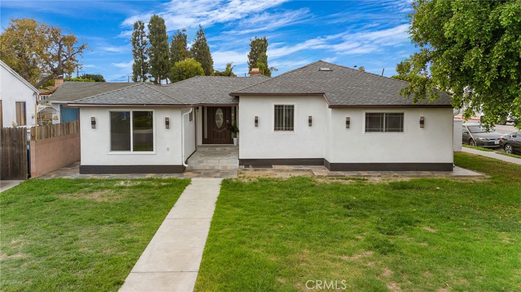 9246 Manzanar Property Photo 2