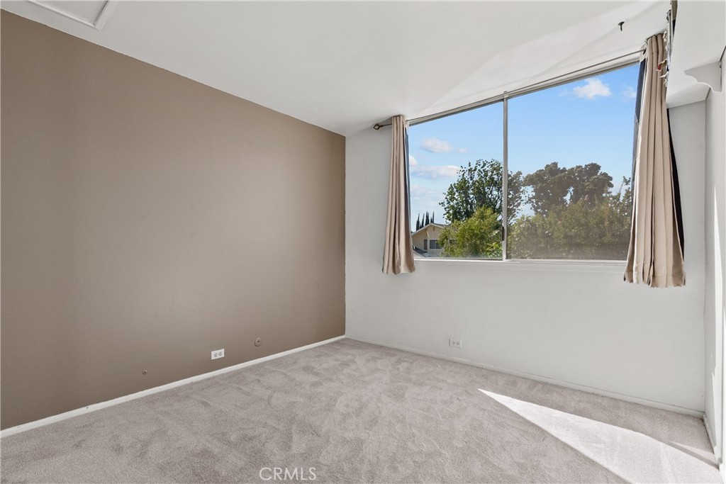 25631 Bellerive Property Photo 32