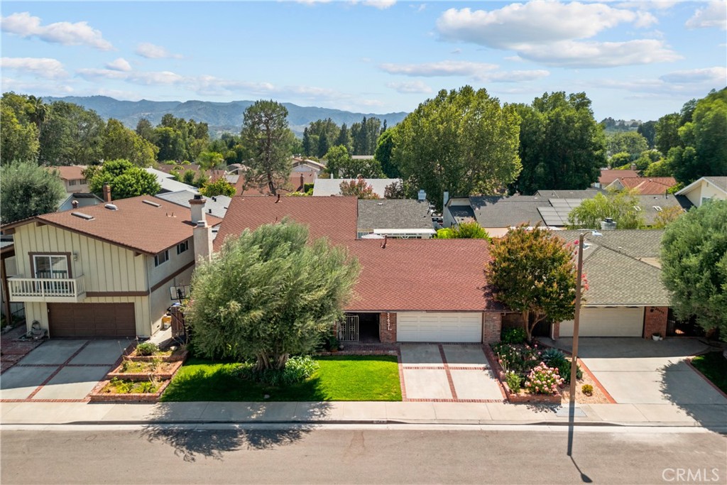 25631 Bellerive Property Photo 59
