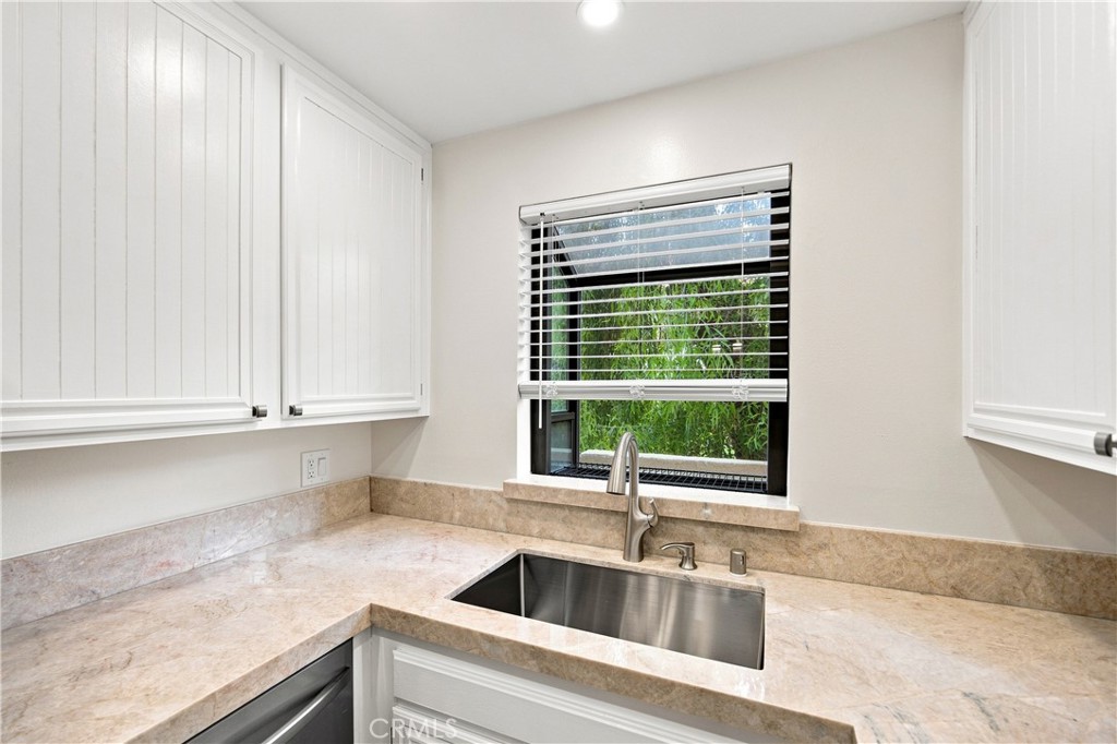 18183 Sundowner Way 851 Property Photo 10
