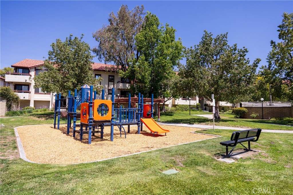18183 Sundowner Way 851 Property Photo 29