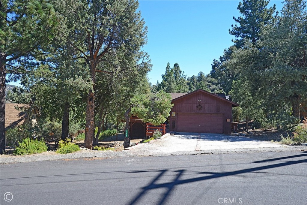 15417 Acacia Property Photo 1